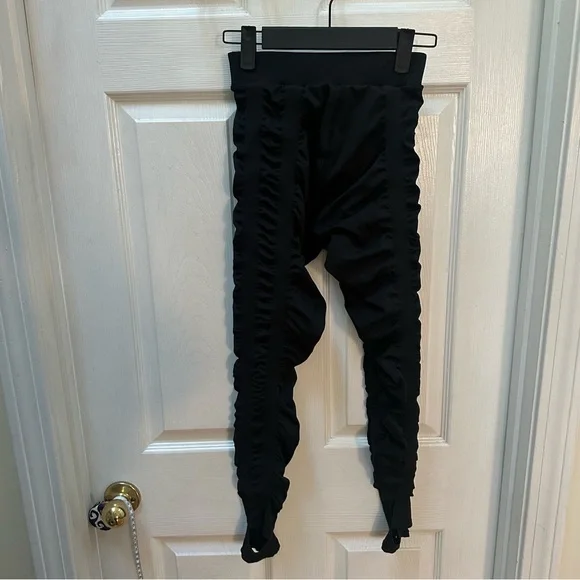 Skinnify Black leggings high rise XS foot strap stirrup full length - Picture 4 of 6